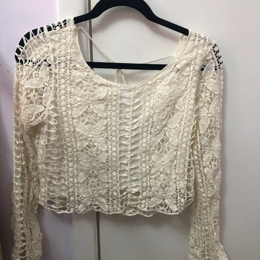 Long sleeve white crop top